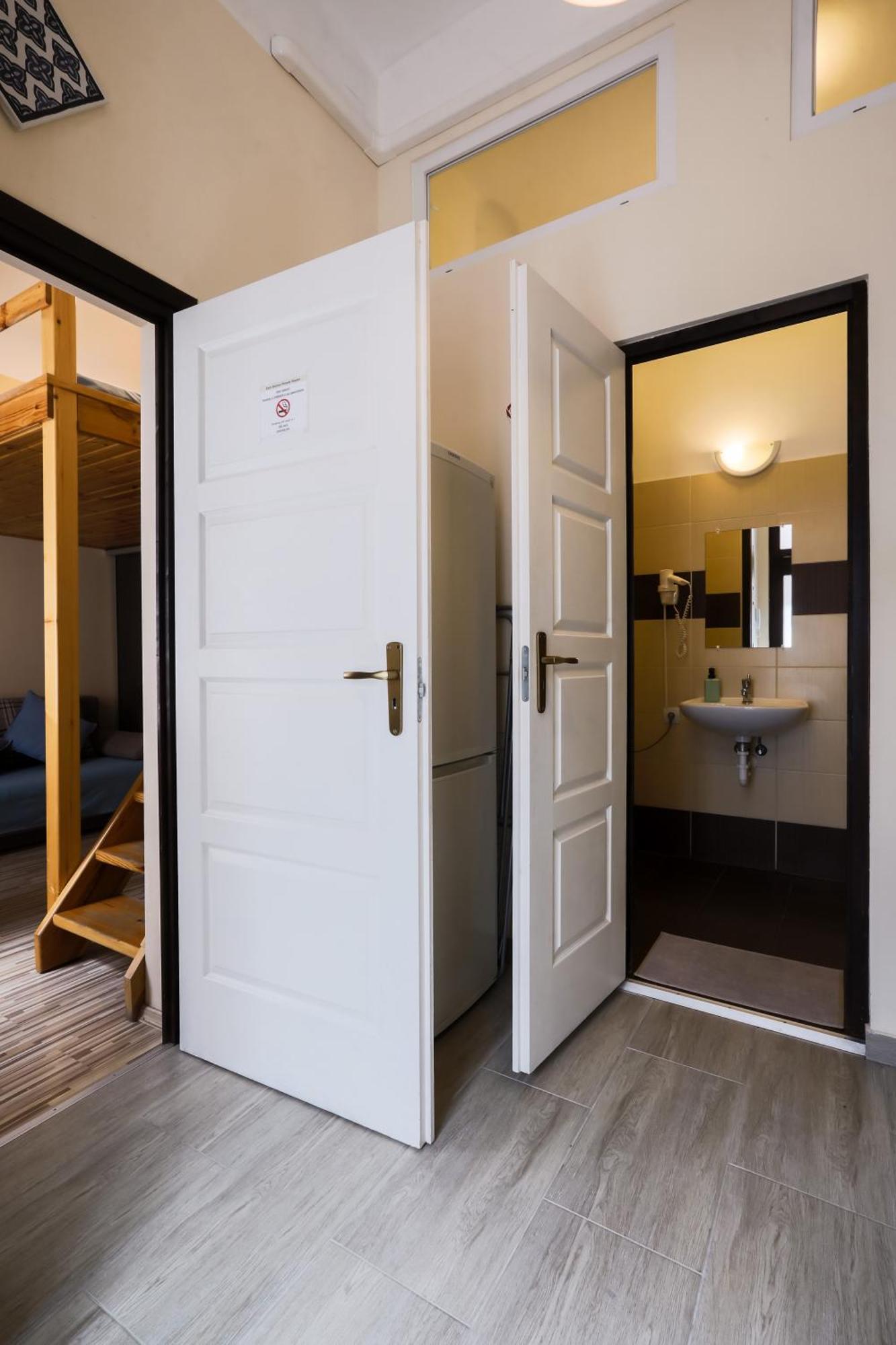 East Station Apartments Budapest Eksteriør billede
